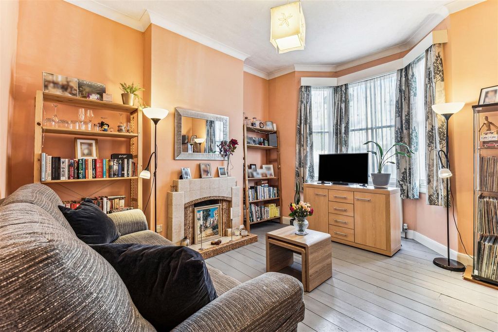 Property photo 1 of 7 Reception Room