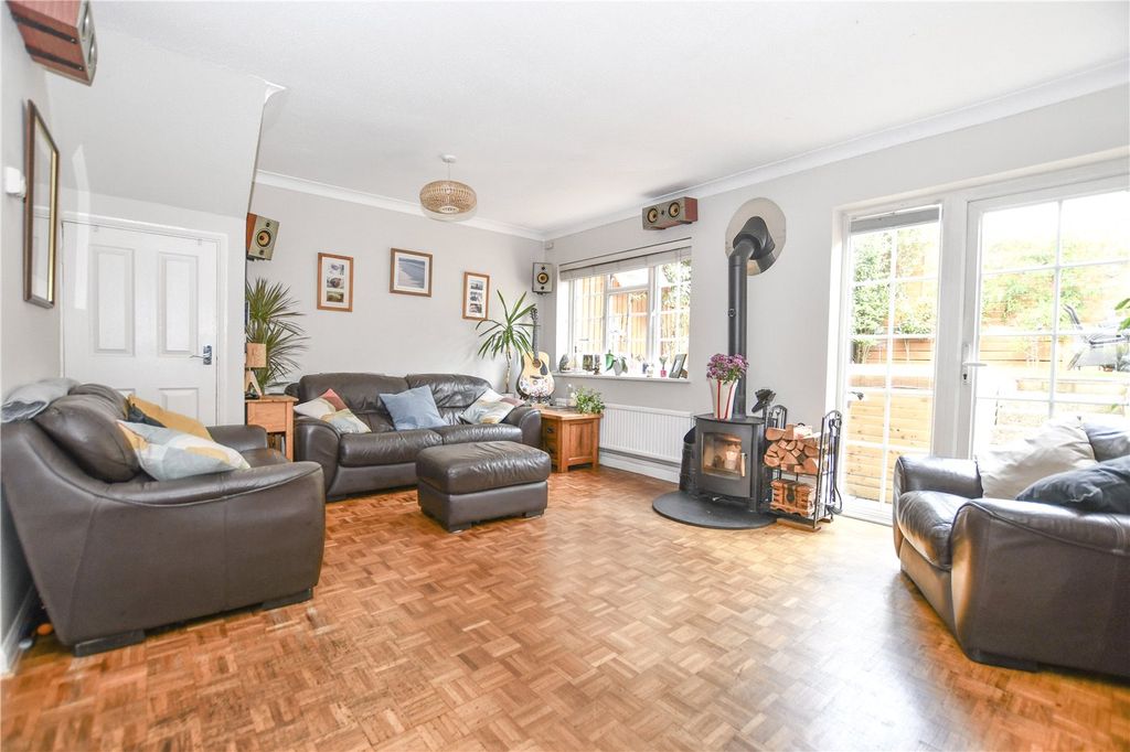 Property photo 3 of 15 Picture No. 08