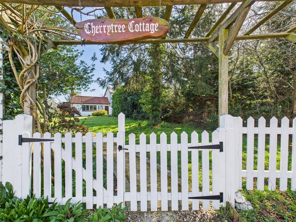 Property photo 2 of 15 Picture 2