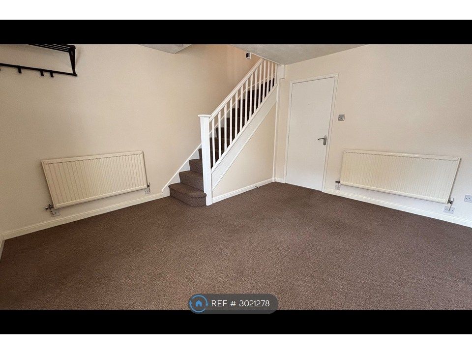 Property photo 3 of 27