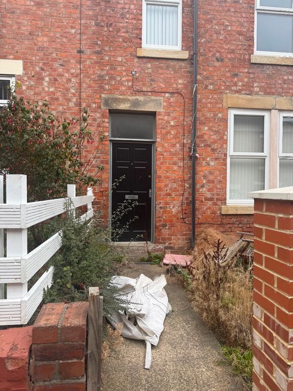 Property photo 1 of 1