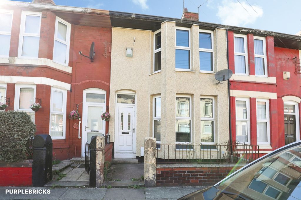 Property photo 1 of 17
