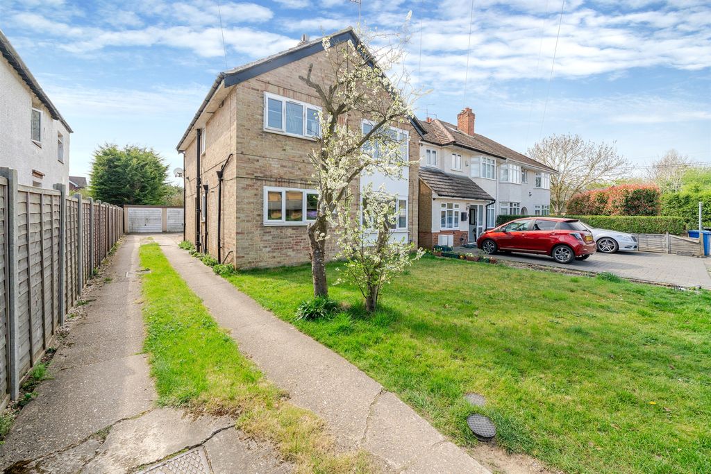 Property photo 1 of 12