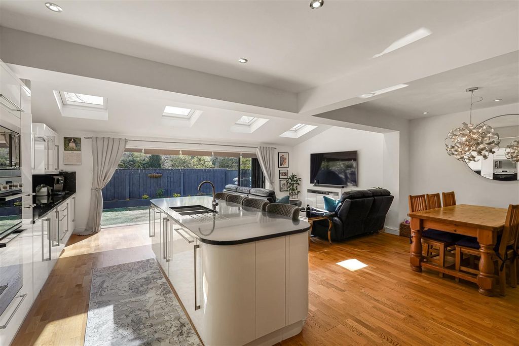 Property photo 2 of 30 Dsc04636.Jpg