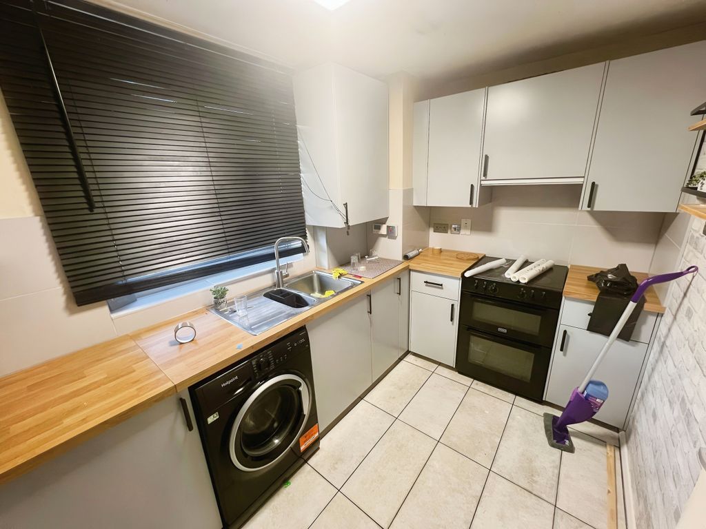 Property photo 2 of 9 A7E8c2ce-Whatsapp 20Image 202025-02-26 20At 2016.25.07_40F9E181