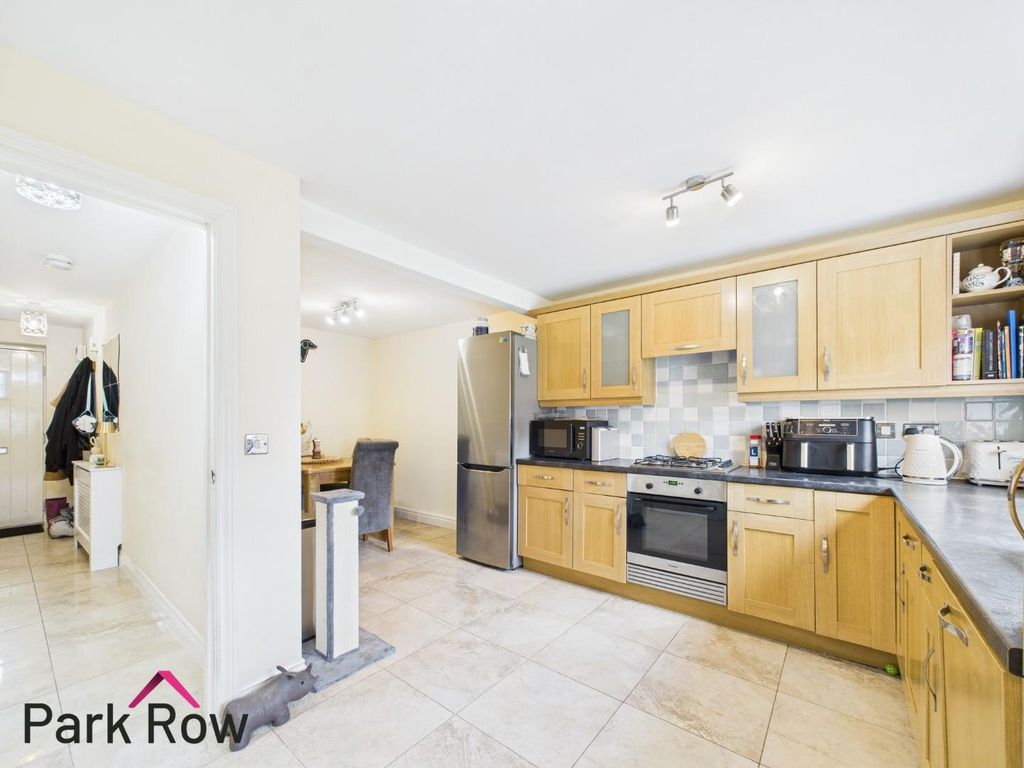 Property photo 3 of 19 Kitchen Diner