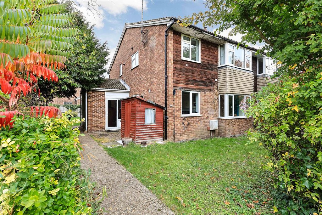 Property photo 1 of 10 Img (12).Jpg