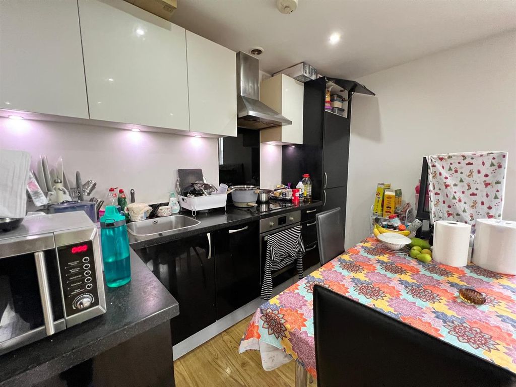 Property photo 3 of 10 03.Jpg