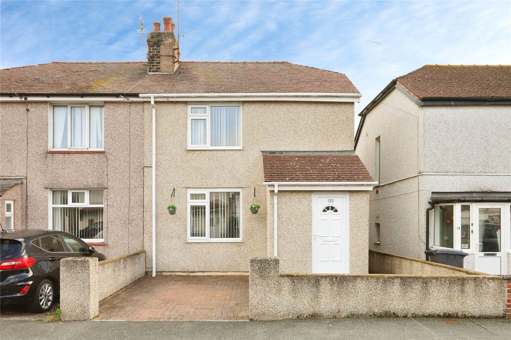 Property photo 1 of 17 Picture No. 02