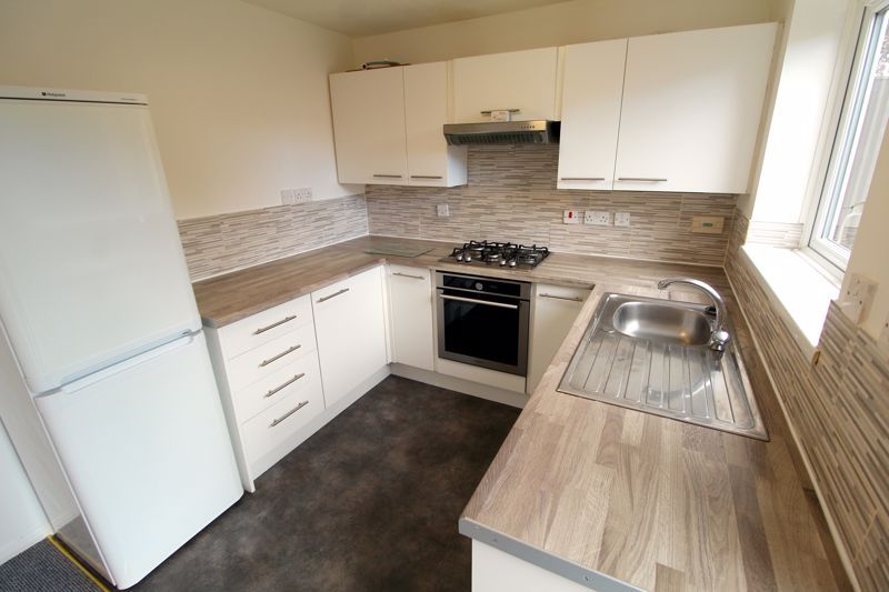 Property photo 2 of 10 Kitchen/Diner