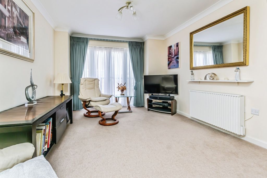 Property photo 2 of 15 Pbox-Img.Jpg