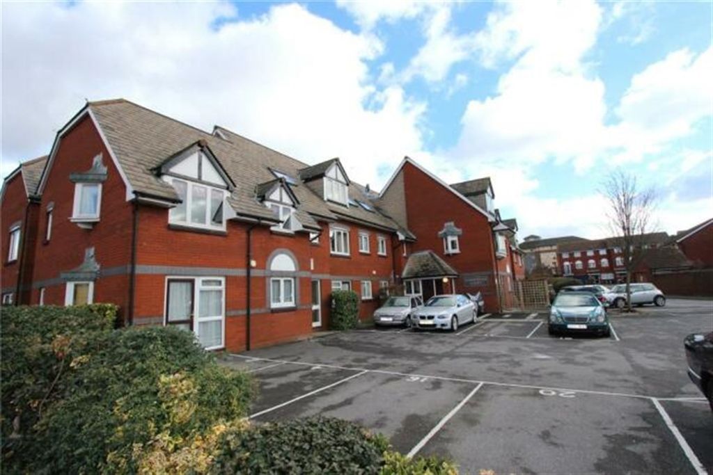Property photo 1 of 7 (Main)