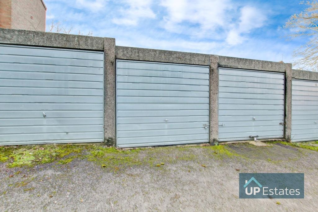 Property photo 2 of 2