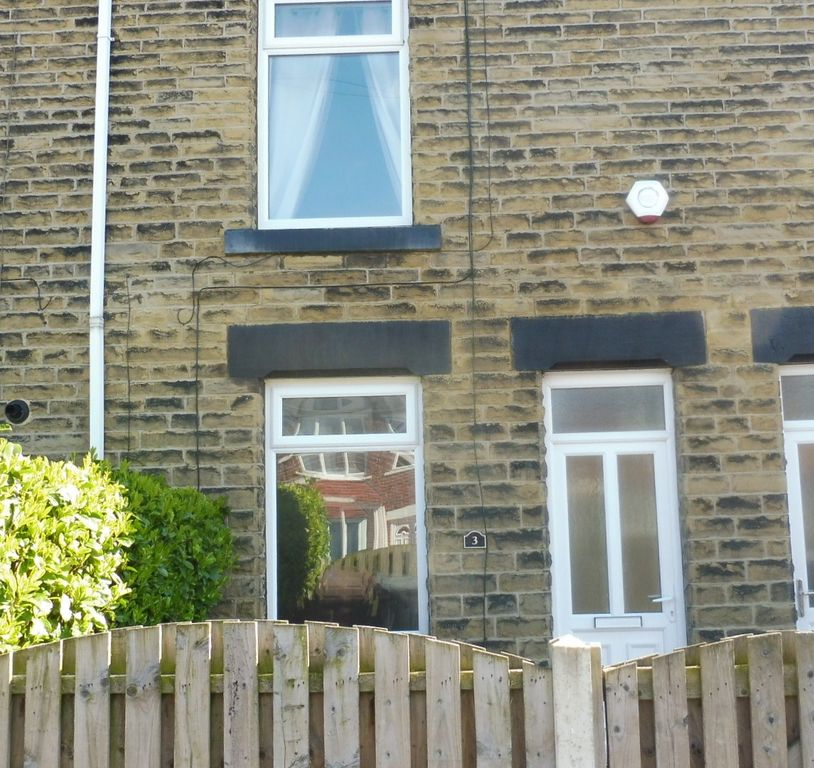 Property photo 1 of 17 Front View