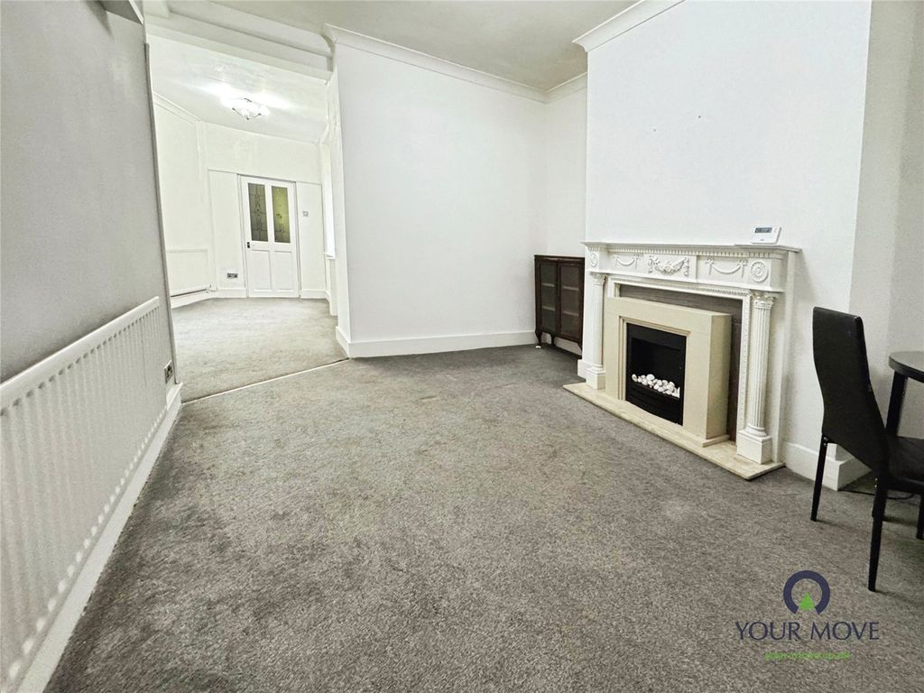 Property photo 3 of 12 Picture No. 20