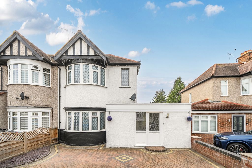 Property photo 1 of 20 1362610-19-68De9c...