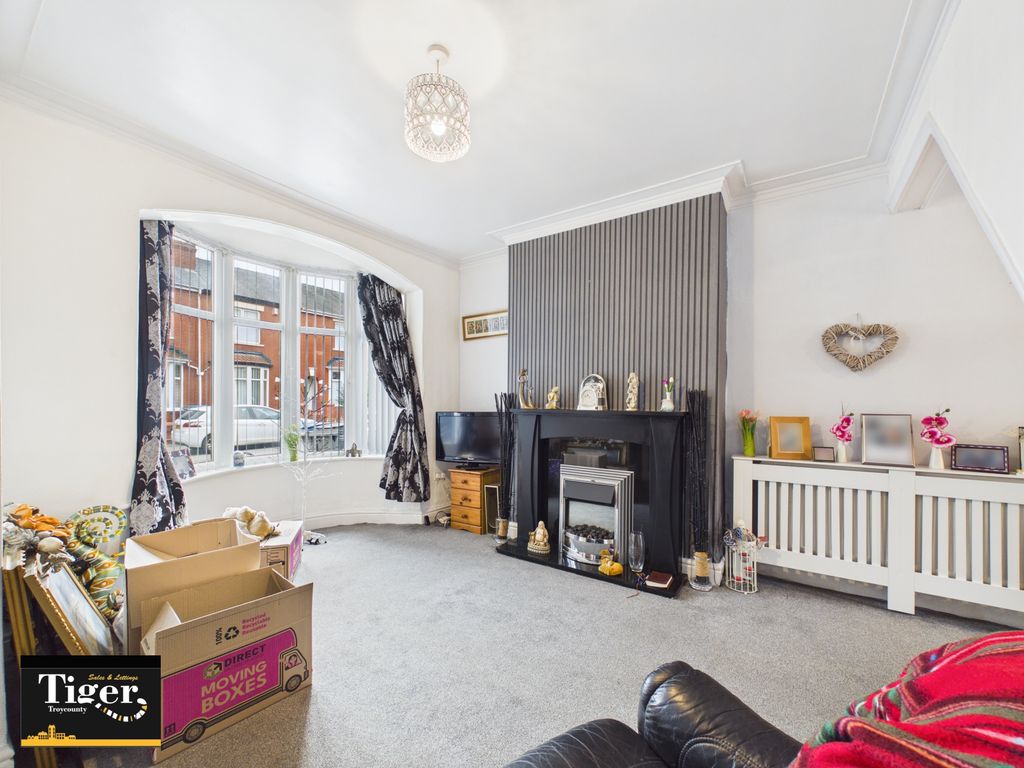 Property photo 2 of 14