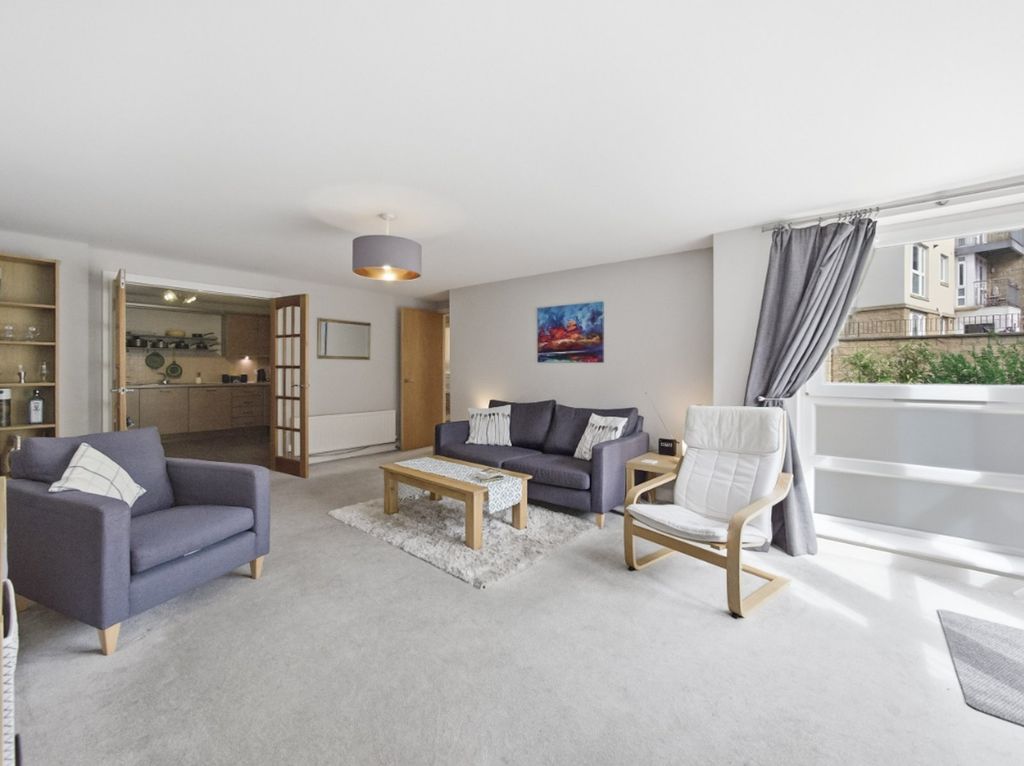 Property photo 3 of 22 Picture 3