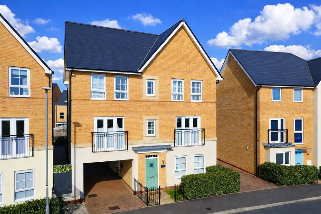 Property photo 1 of 22 1392635F-76Ae-444D-B9C1-227310B695C8.Png