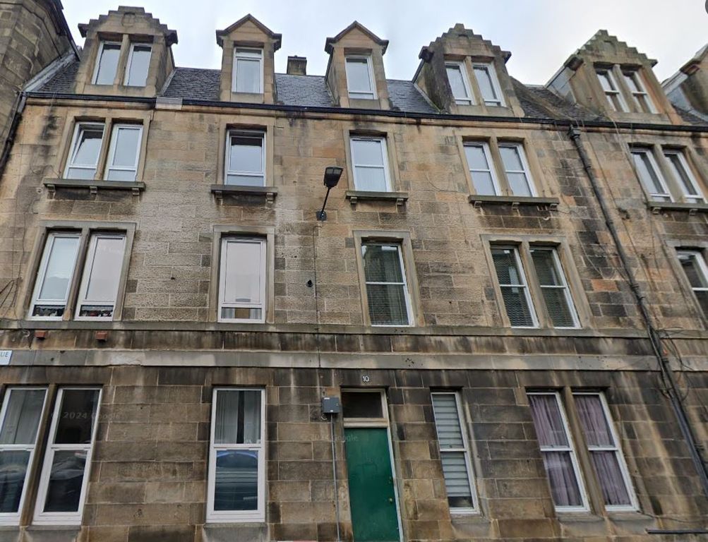 Property photo 1 of 7