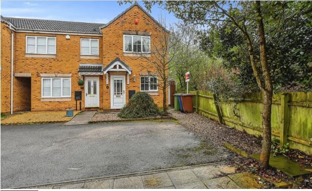 Property photo 2 of 3