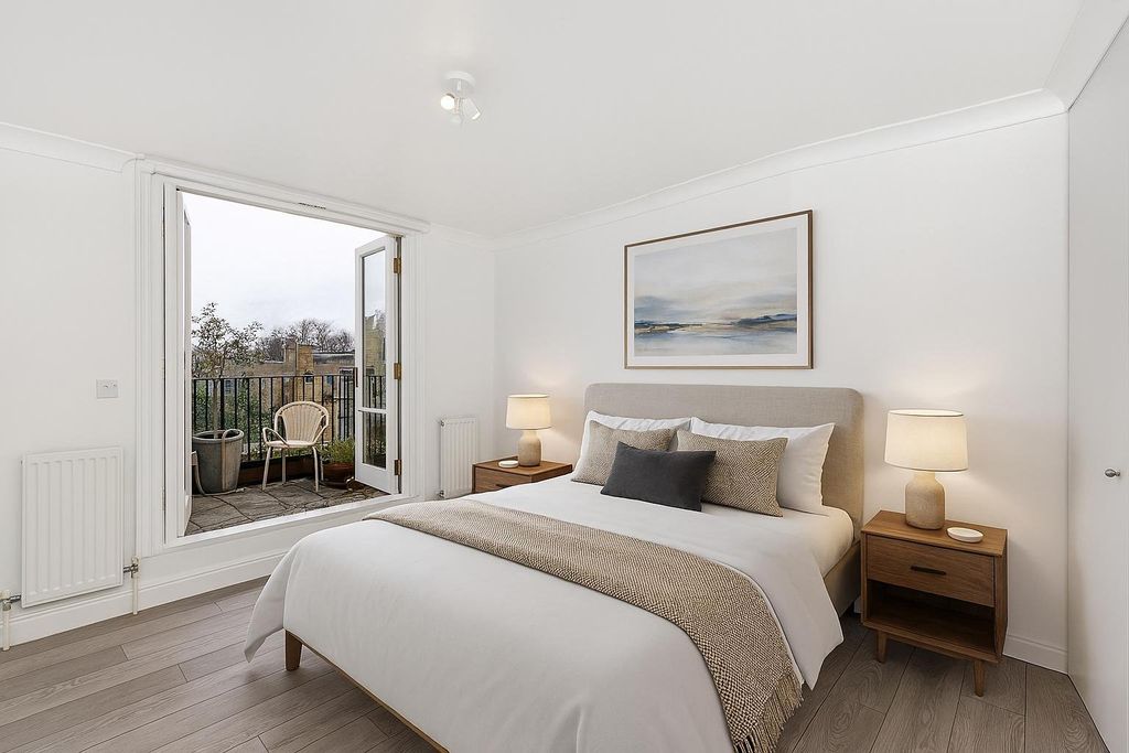 Property photo 3 of 9 Picture No. 01