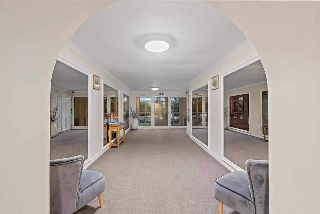 Property photo 2 of 19 Dsc01700.Jpg