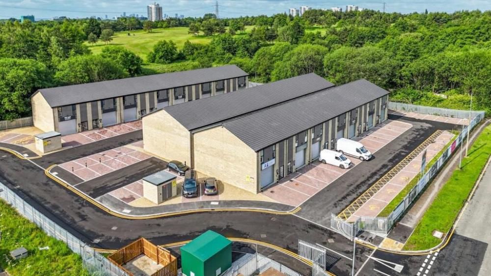 Property photo 2 of 9