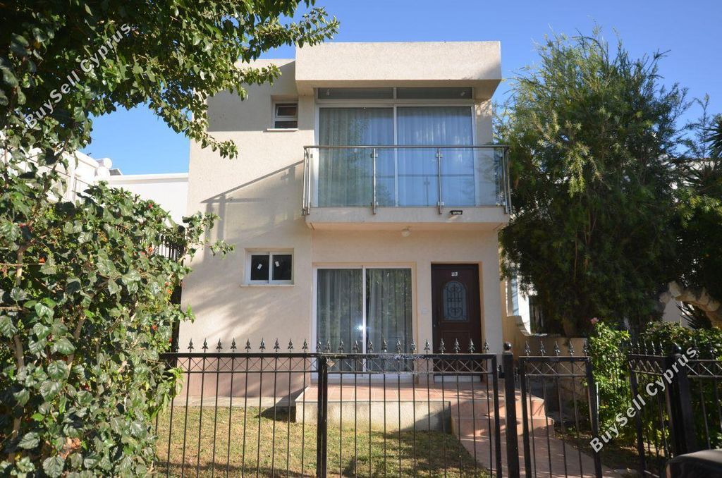 Property photo 1 of 21