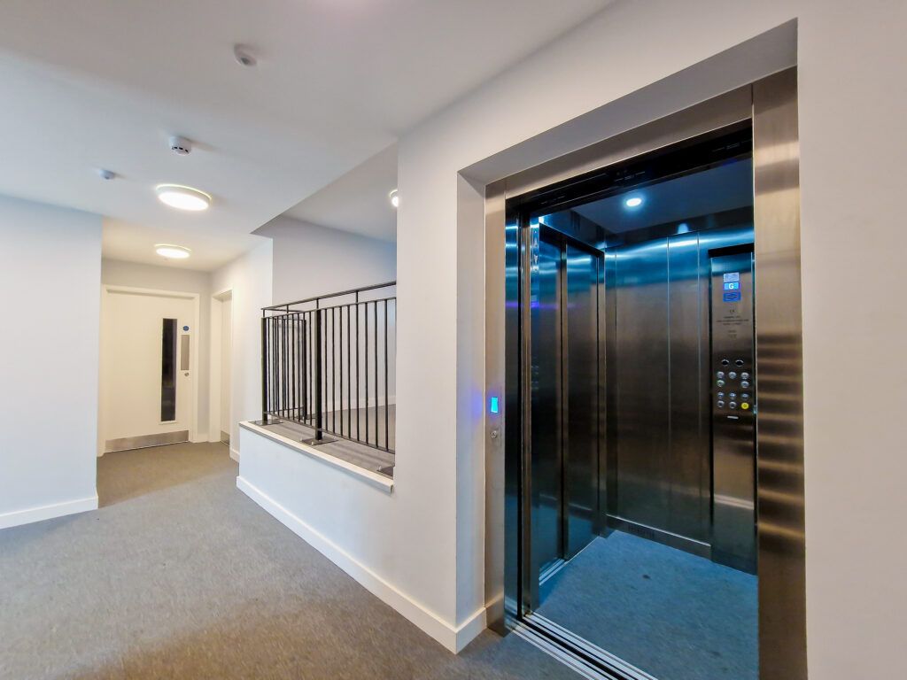 Property photo 1 of 3