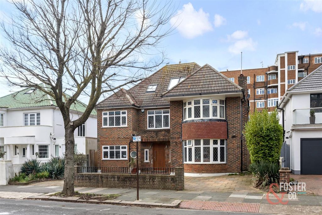 Property photo 1 of 30 Vallance Road, 24-032.Jpg