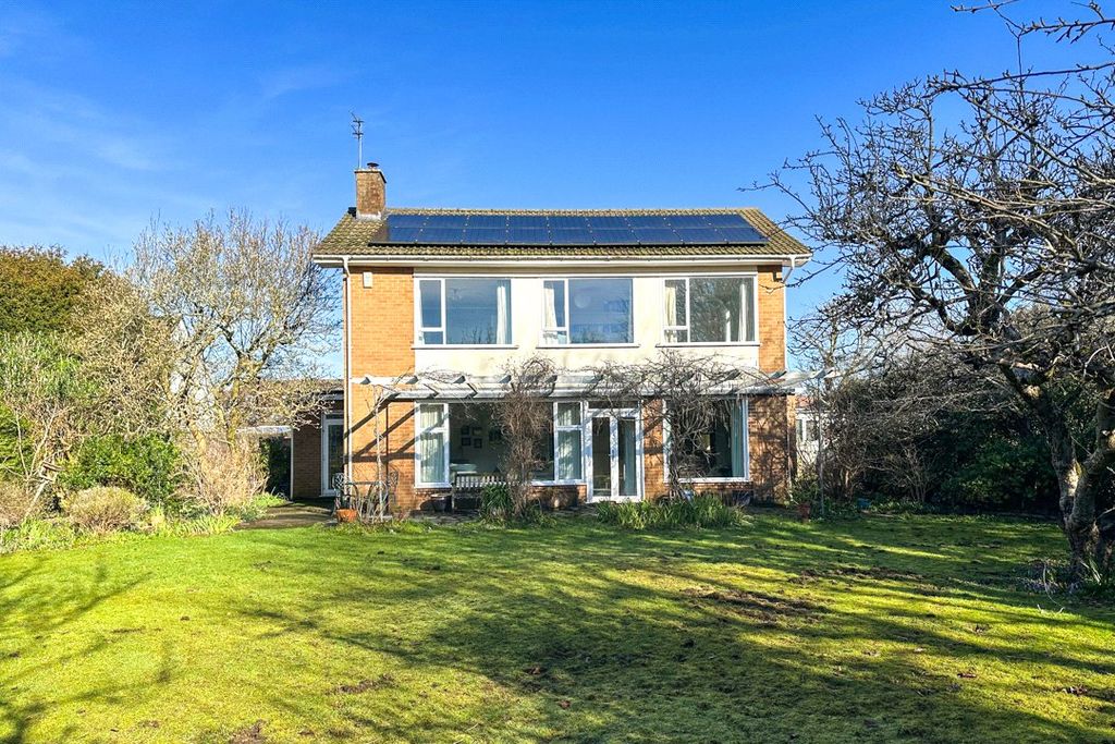 Property photo 1 of 34 Picture No. 52