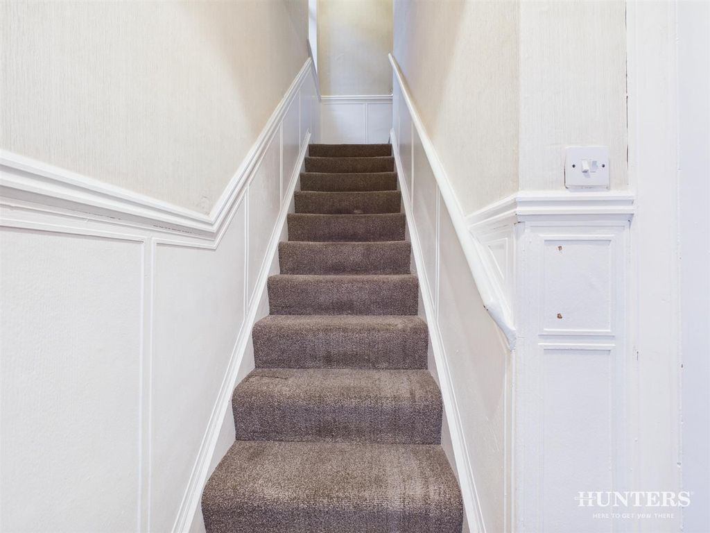 Property photo 2 of 16 Cam05287G0-Pr0154-Still001.Jpg