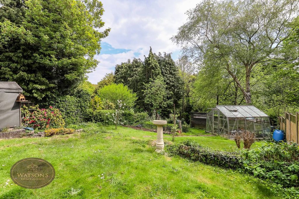 Property photo 2 of 26