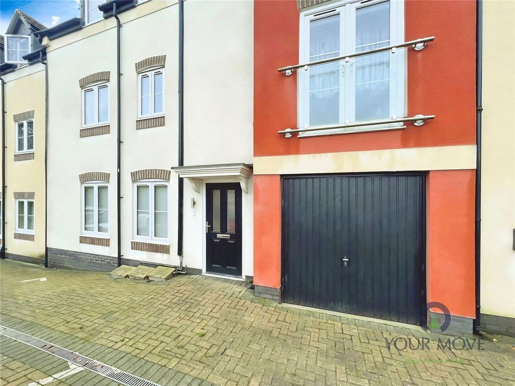 Property photo 1 of 6 External