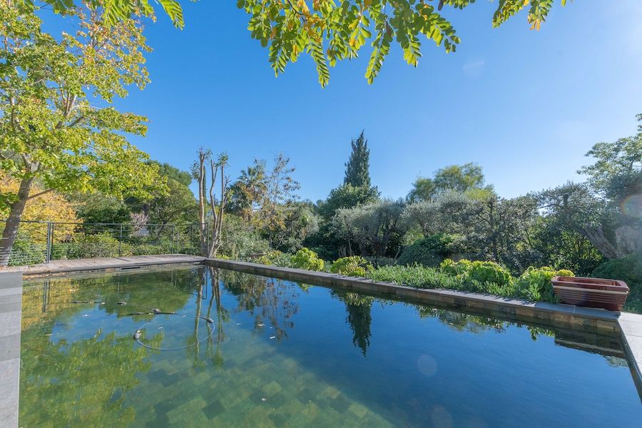 Property photo 1 of 26