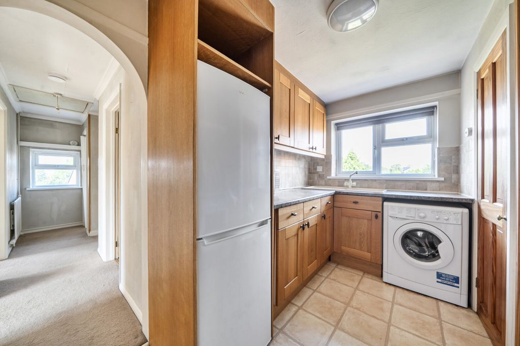 Property photo 3 of 20 Kitchen