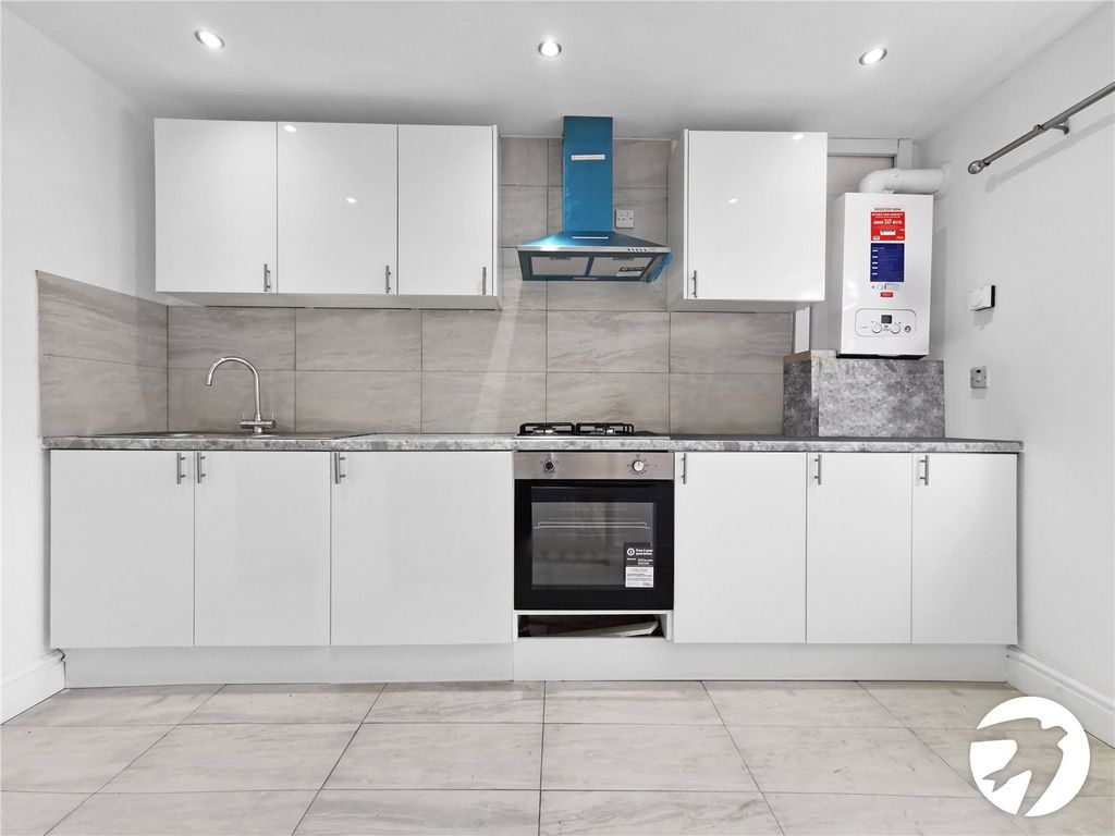 Property photo 2 of 14 Picture No. 05