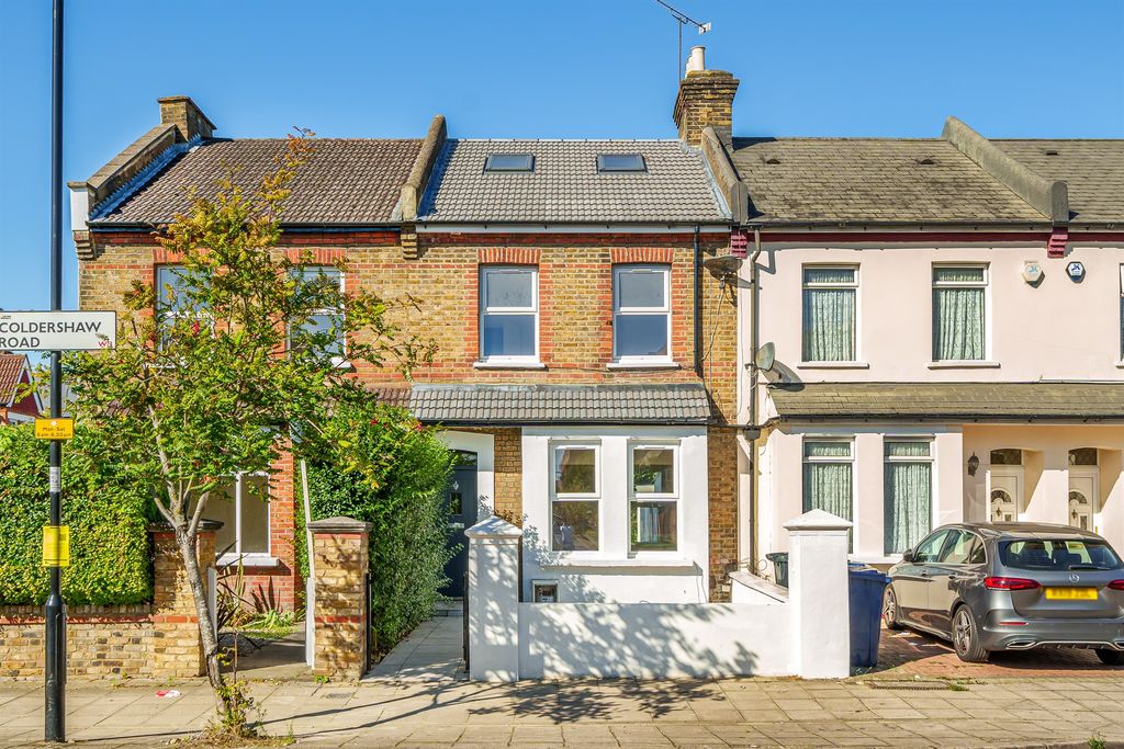 Property photo 1 of 15