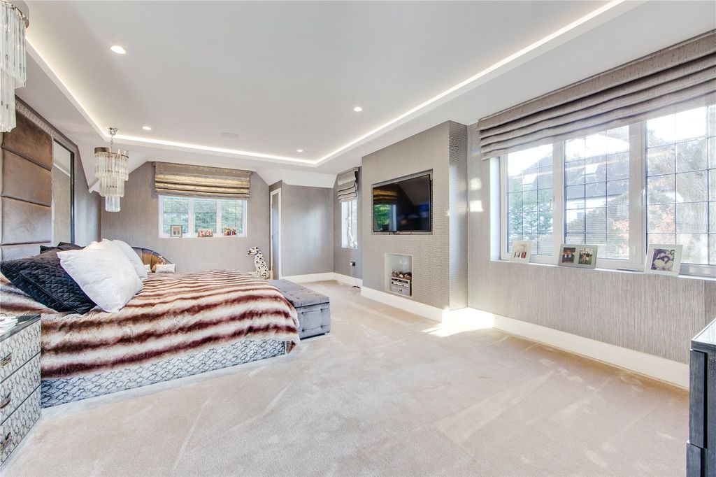 Additional image 24 of 6 bed detached house for saleWatford Road, Radlett, Hertfordshire WD7