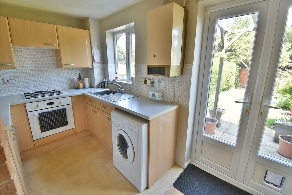 Property photo 3 of 17