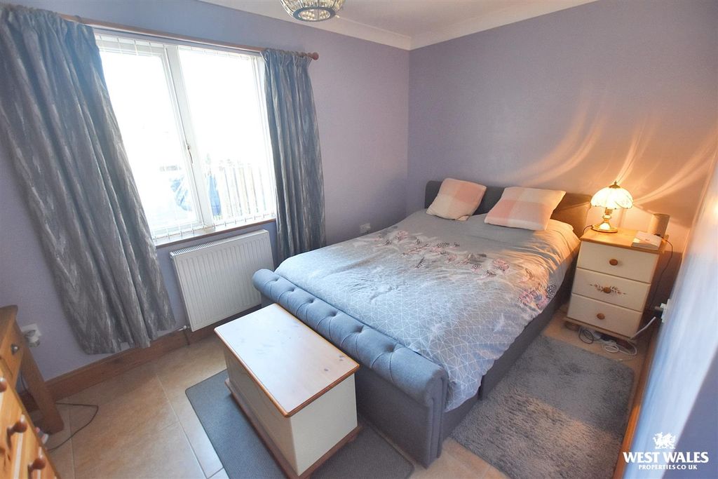 Property photo 3 of 7 6 (23).Jpg
