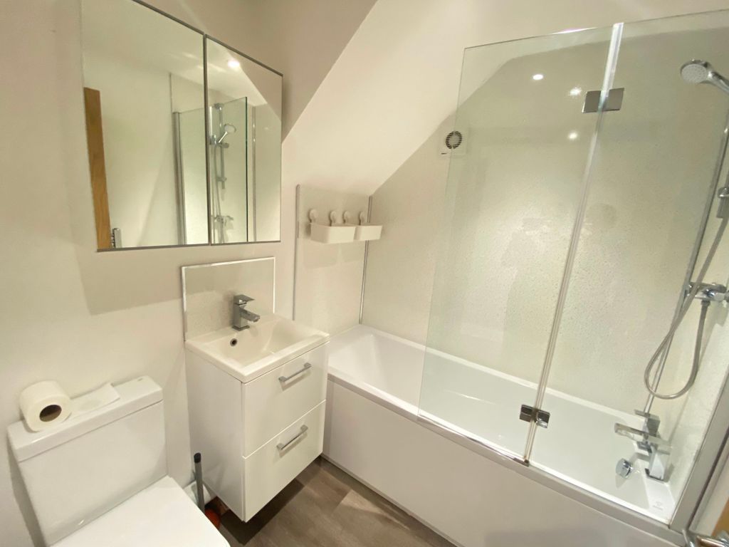Property photo 2 of 5 2750