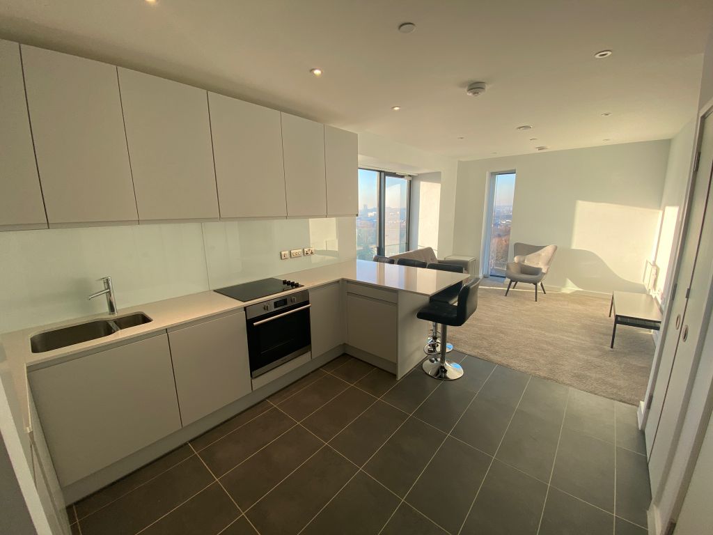 Property photo 3 of 14