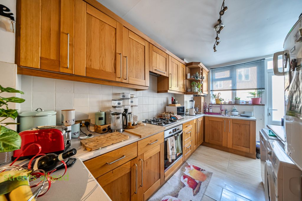 Additional image 6 of 2 bed terraced house for saleJohns Terrace, Croydon CR0