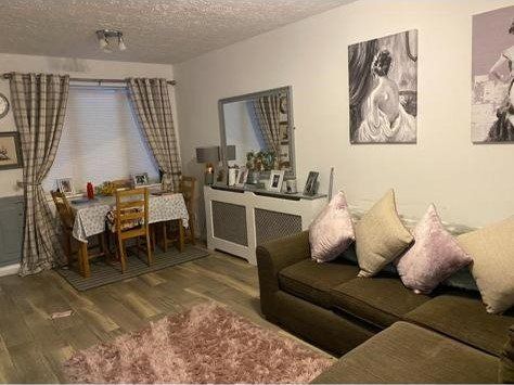Property photo 3 of 13 Gallery