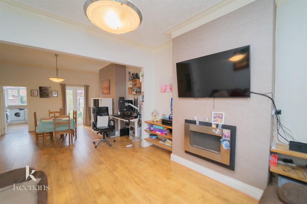 Property photo 1 of 33 2.Jpg