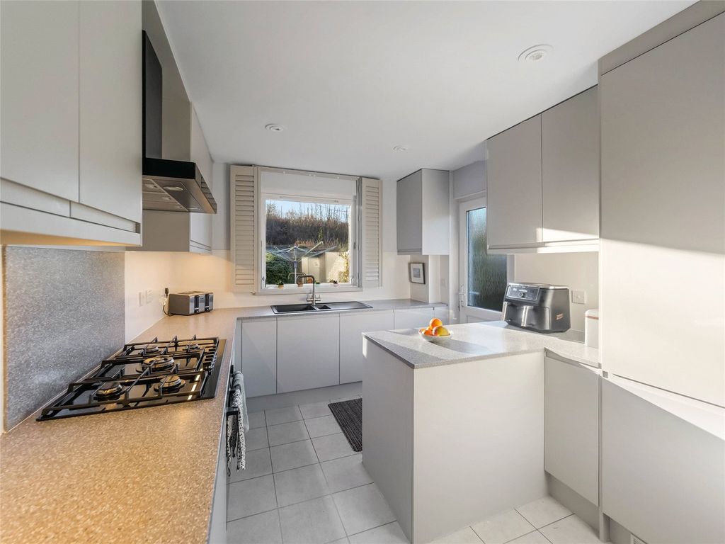 Property photo 3 of 16 Picture No. 05