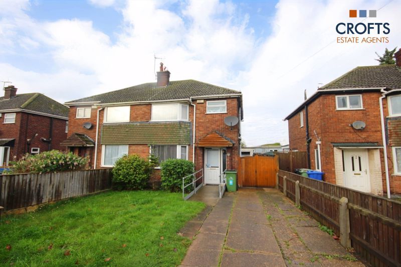 Property photo 1 of 11 Front