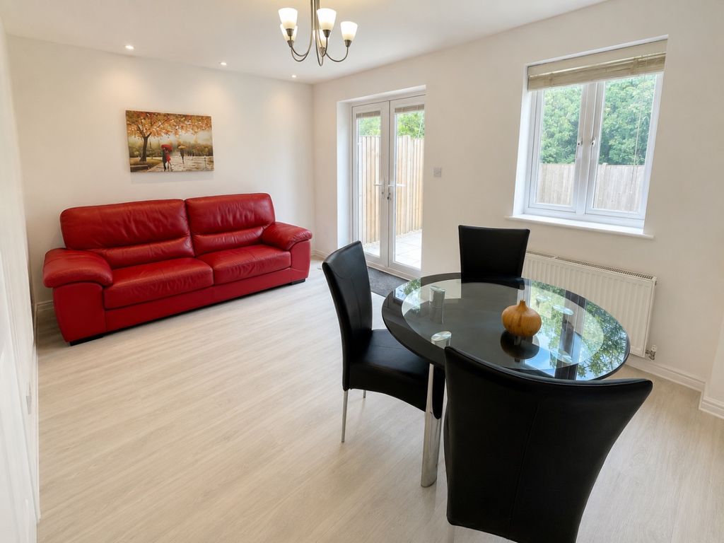 Property photo 3 of 16 5167492